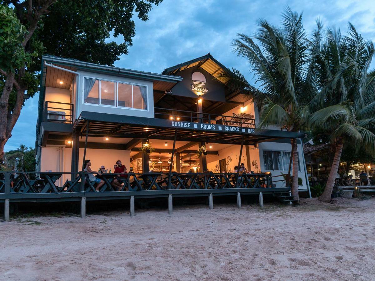 Hotel Sunrise Ko Tao Esterno foto